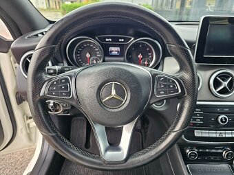 MERCEDES-BENZ CLA 2017 200D 100kW,NAVI,VÝHŘEVY,PARK.KAMERA - 11
