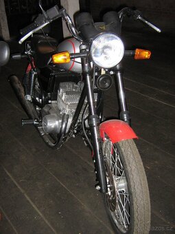 Jawa Chopper - 11