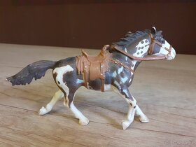 SCHLEICH Koně SBĚRATELSKÉ FIGURKY 2 - 11