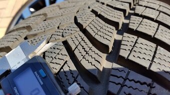 Zimní sada VOLKSWAGEN / ŠKODA 5x100 R18 pneu 215/45/18 4x9mm - 11