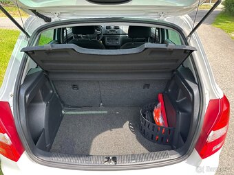 ŠKODA FABIA 1.2TSI-83000KM-SERVISKA - 11
