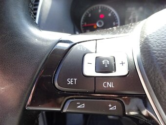 Volkswagen Sharan 2.0 TDI – Automat, 7 míst. TOP STAV - 11