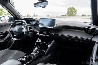 Peugeot 2008 GT Line - 11