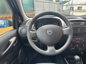 Fiat Punto 1.2i 44kW - 11