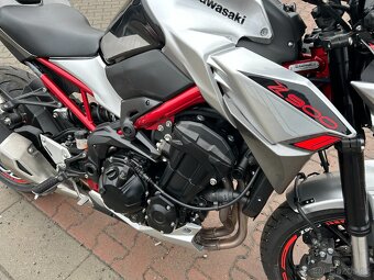 Kawasaki Z 900 2023 - 11