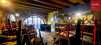 Pronájem komerčního prostoru 194 m2, centrum Opavy - 11