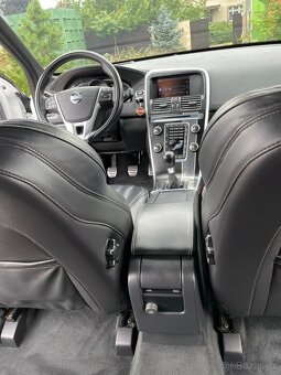 Volvo XC60, 2,4 D5  R-DESING 158kW - 11