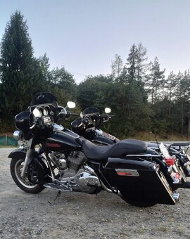 Harley Davidson - 11