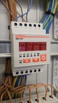 Rozvaděče elektřiny včetně jističů - 11