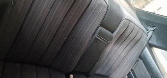 Mercedes Benz 124 coupe - 11