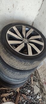 VW Passat B8 R-line 2.0 TDI - 11