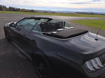 Ford Mustang Cabrio 5.0 GT 2022 - 11