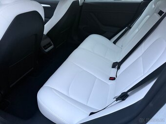 TESLA MODEL 3 SR+ 08/2021 74134KM SOH 92% BÍLÝ INTERIÉR - 11