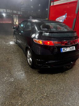 Honda civic type-s 1.8 103 - 11