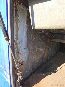 Obytný autobus KAROSA - 11