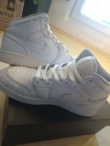 Nike Air Jordan 1 MID originál 40 - 11