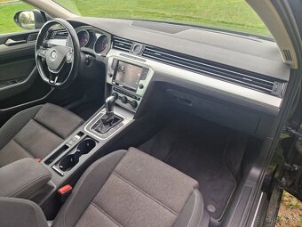 Volkswagen Passat 2,0 TDI 110kW DSG Highl R-line - 11