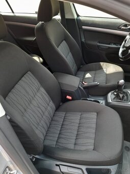 Skoda octavia 2 facelift 1.6 tdi 77 kw - 11