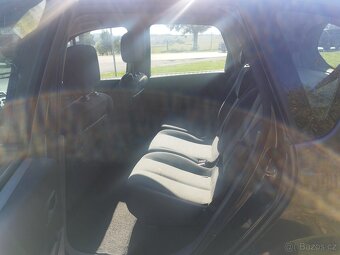 Renault Megane Scenic 1.5 DCi - 11