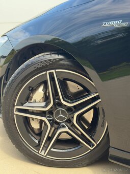 Mercedes CLA35 AMG - 11