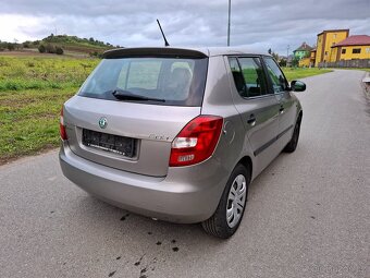 Škoda Fabia II 1.2 i 44kw Klima Model 2012 Nová Stk - 11