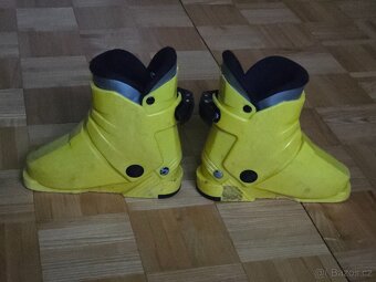 Dětská lyžařská výbava - 11