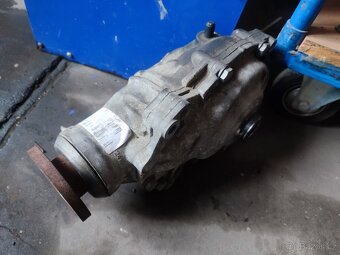 díly z vozu BMW E91 LCI 320xd stříbrná 354 - 11