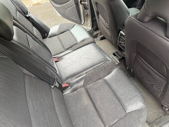 Volvo V70 2,4 D5 136kw ,Tažné,pravidelný servis,velmi pěkný - 11