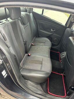 RENAULT FLUENCE - 11