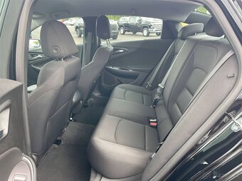 Chevrolet Malibu RS 2024 – moderní, 1.5L I4, CVT - 11