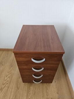 Psací stůl 140 x 60/90 cm s kontejnerem - 11