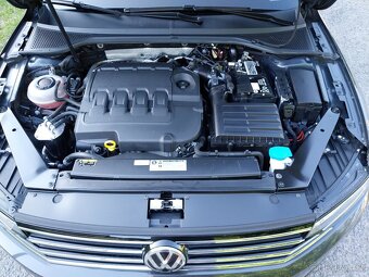 Volkswagen Passat 1.6 Tdi, r.v 2020, pouze 121000km. - 11