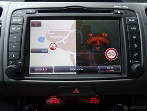 Kia Sportage 1,7 CRDi 85 kW 2x sada alu kol, pěkná výbava - 11