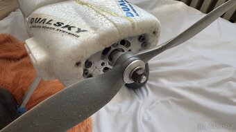 RC model letadla + kompletní elektronika - 11