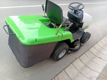 Prodám zahradní traktor Viking MT640  15.5Hp - 11