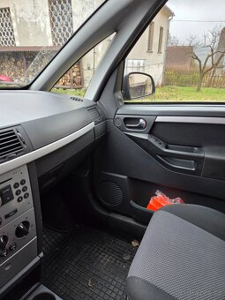 Opel Meriva - 11