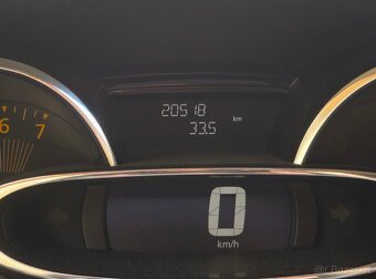 RENAULT CLIO IV - 20500km, garážovaný,  nebouraný - 11