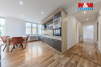 Prodej bytu 4+1,111 m², Bukovany - 11