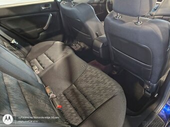 Honda Accord 2.0 Vtec 114kW 1.majitel/serviska/7G/sedan - 11