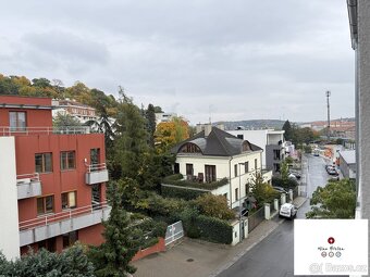 Pronájem bytu 3+kk 61 m², Praha - Vinohrady, ev.č. 00086-1 - 11