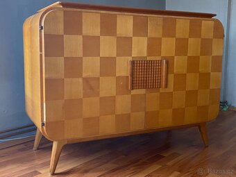 Bufet Jindřich Halabala 40.léta UP závody - 11