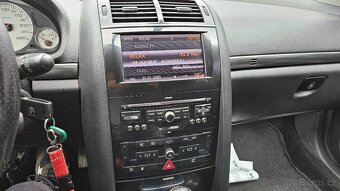 PEUGEOT 407 2,2 HDI 16V Premium Pack - 11