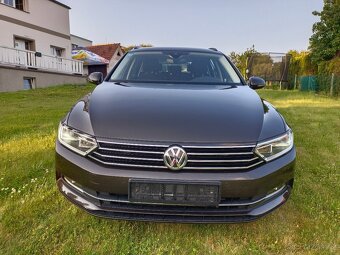VOLKSWAGEN PASSAT 1.6 TDI, NAVI,LED,PRAV.SERVIS - 11