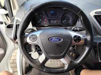 Ford Transit Custom 2,0TDCi 96KW 6MÍST AC L2H1 ČR 1.MAJ DPH - 11