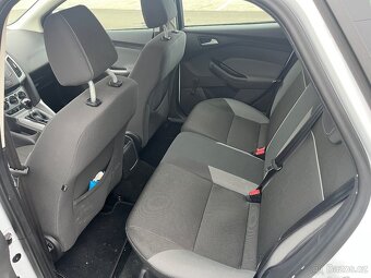 Ford Focus combi - 1,6 tdci - 11