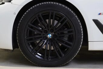 BMW Řada 5, 4x4,TAŽNÉ,DPH,ČR,Adaptiv LED - 11