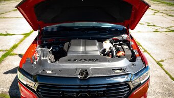 DODGE RAM 1500 5,7 HEMI 2022 GT 14 000 km - 11