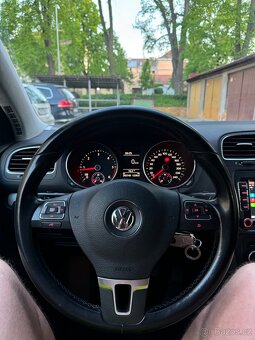 VW Golf VI 1.6 TDI 77 kW – TOP stav, po rozsáhlém servisu - 11