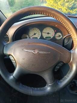 Chrysler voyager - 11