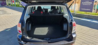 Subaru Forester 2.0i AWD, po generálce motoru, + zimní kola - 11